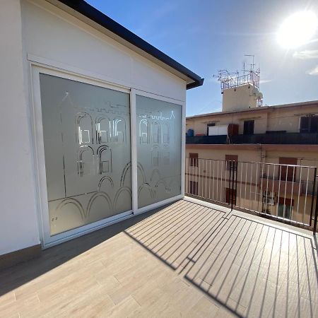 Casa Vacanze Alla Zisa Palermo Eksteriør billede